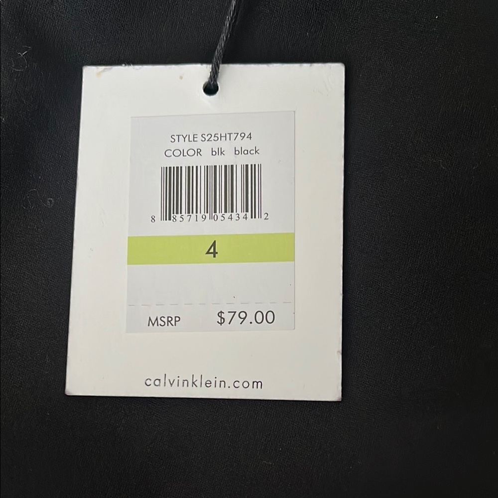 Calvin Klein Black Bermuda Shorts Tailored Design - Picture 2 of 3